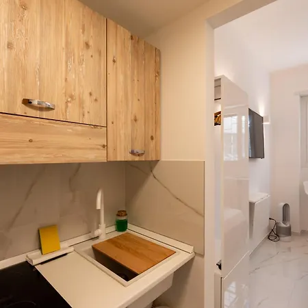 Chiesa Russa アパート サンレモ